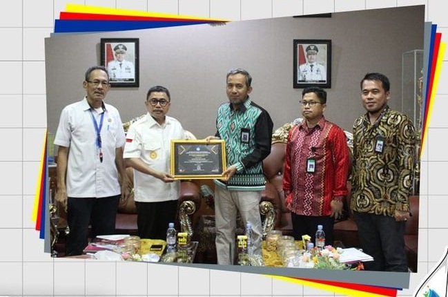 Dukung Percepatan Pembentukan Satgas TPPK Pemda Kabupaten Majene mendapat Penghargaan.