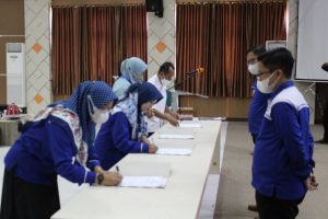 Penandatanganan Pakta Integritas dan Perjanjian Kinerja LPMP Provinsi Sulawesi Barat T.A. 2022