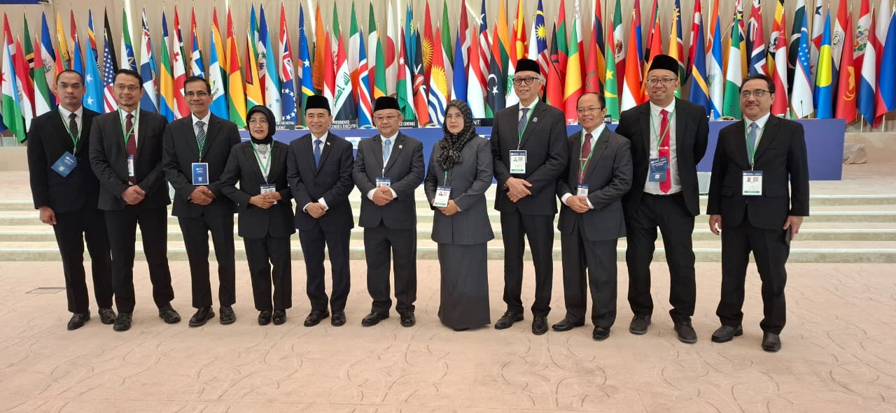 Tonggak Sejarah di Samarkand: Mendikdasmen Abdul Mu’ti Sampaikan Pidato Pertama dalam Bahasa Indonesia di Konferensi Umum ke-43 UNESCO